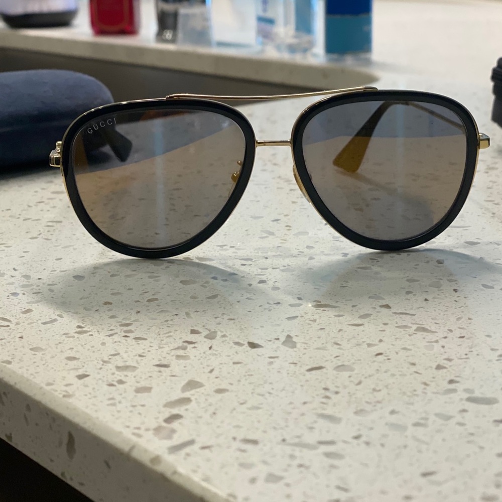 Gucci Women’s sunglasses